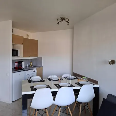 Appartement 3 Pieces, Proche Plage Et Cannes Extérieur photo